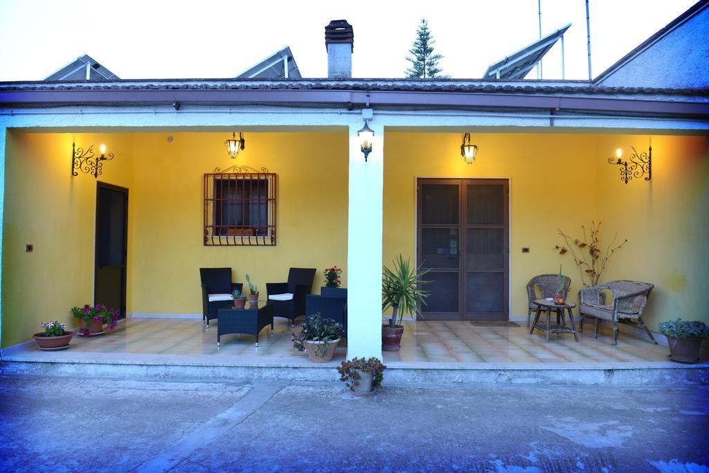 B&B Villa Lucia Mesagne Kültér fotó