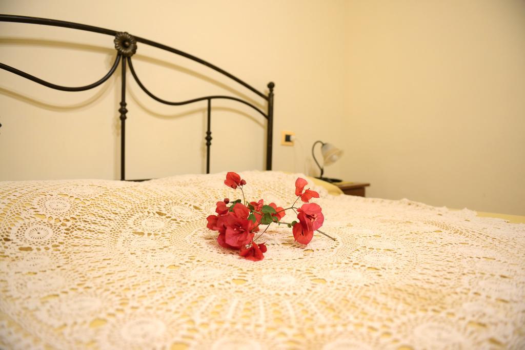 B&B Villa Lucia Mesagne Szoba fotó