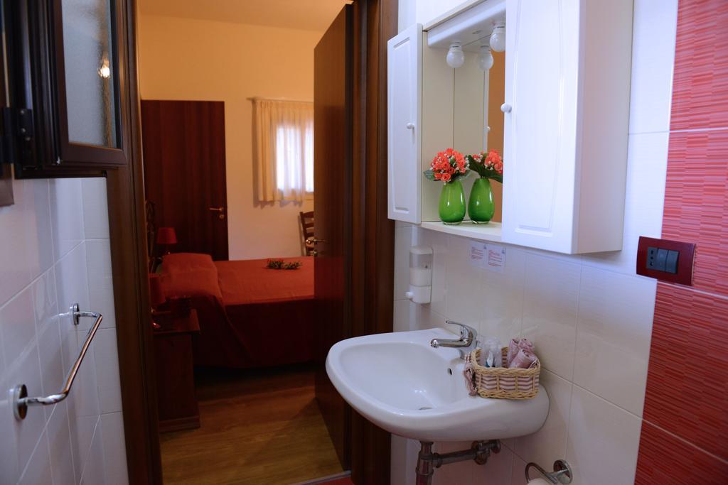 B&B Villa Lucia Mesagne Szoba fotó