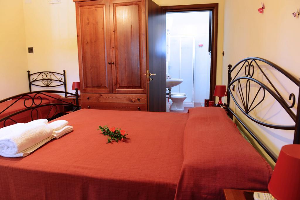 B&B Villa Lucia Mesagne Szoba fotó
